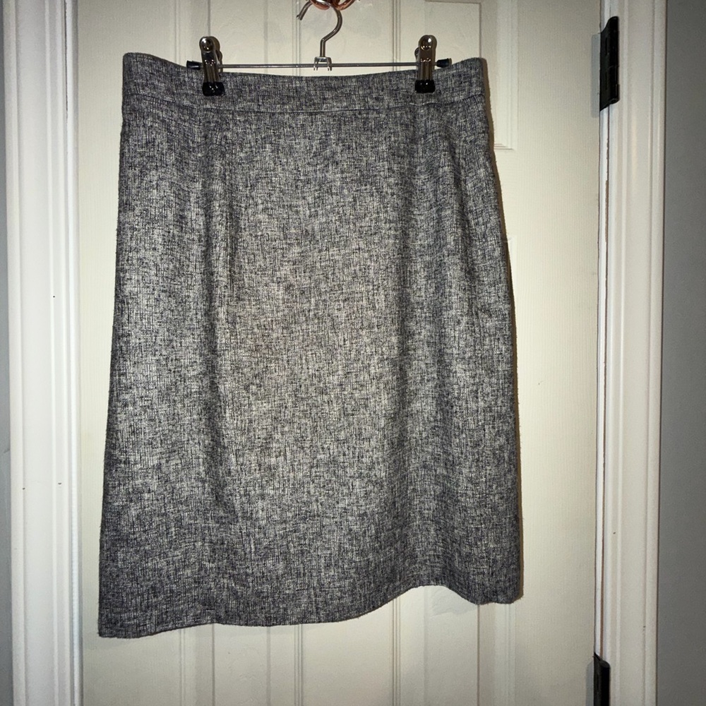 Ann Taylor Classic Gray Pencil Skirt